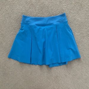 Nike size small golf skirt